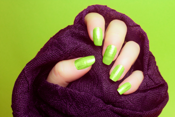 neon nails.png