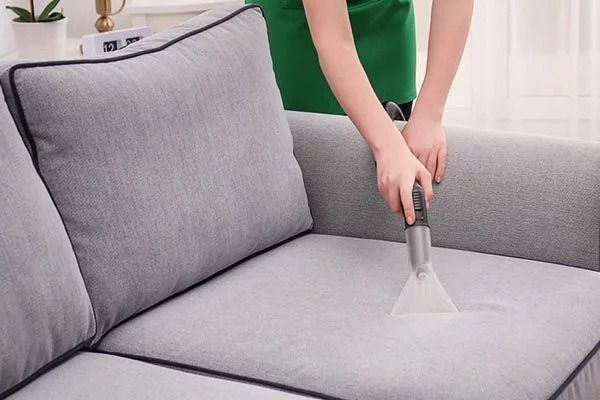 tai-sao-chung-ta-nen-ve-sinh-sofa-ni-thuong-xuyen-600x400.jpg